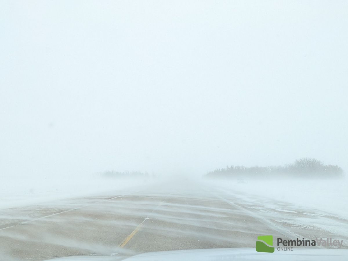Looking soutbound along Highway 30 heading toward Altona around 11:15am Friday morning
