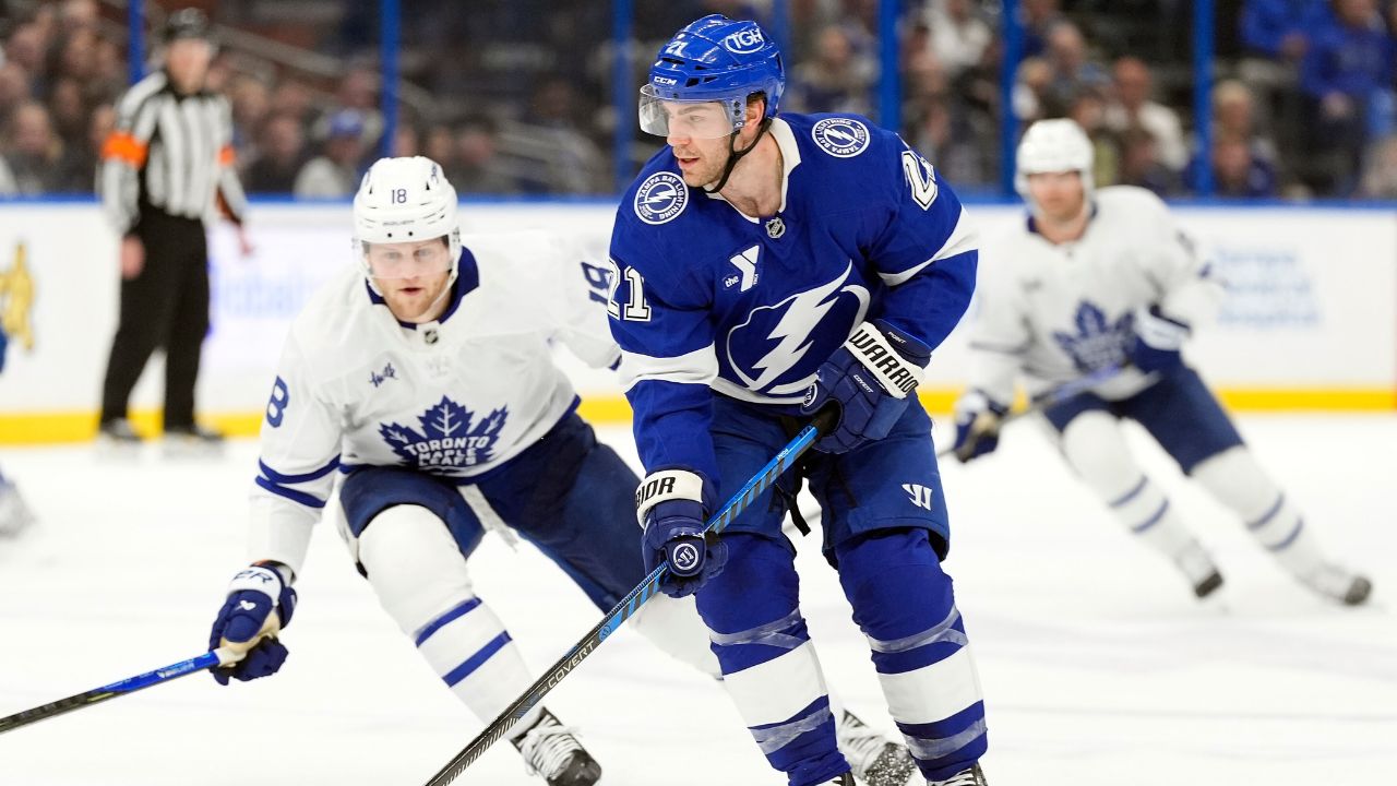 Lightning roll past Maple Leafs in first game back from Olympic break