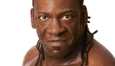 WWE personality reacts to Booker T being voted as the "worst" wrestling announcer of 2025