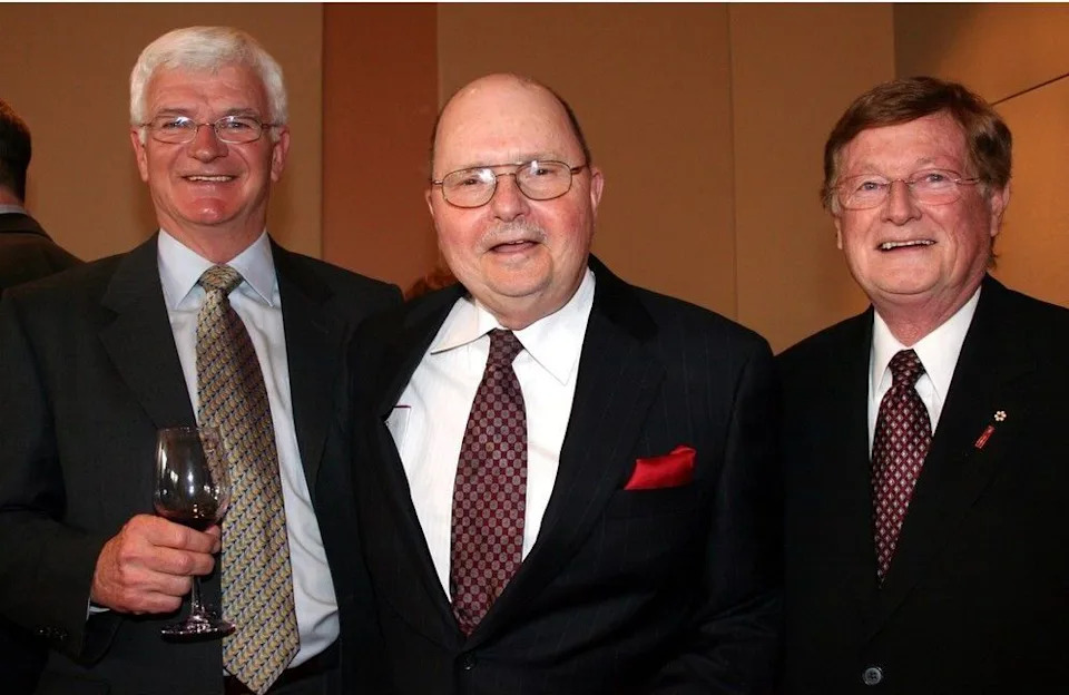  Left to right, Ron Jackson, Dr. Donald Beanlands and Dr. Wilbert Keon at the University of Ottawa Heart Institute tribute to Dr. Beanlands on May 1, 2008.