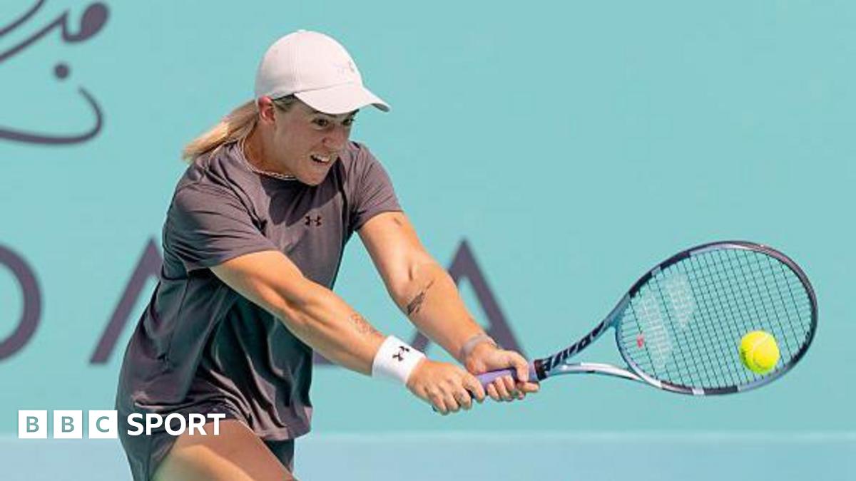 Sonay Kartal playing a shot