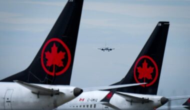 Canadian airlines suspend flights to Cuba amid aviation fuel shortage