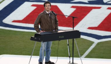 Charlie Puth Performs the National Anthem