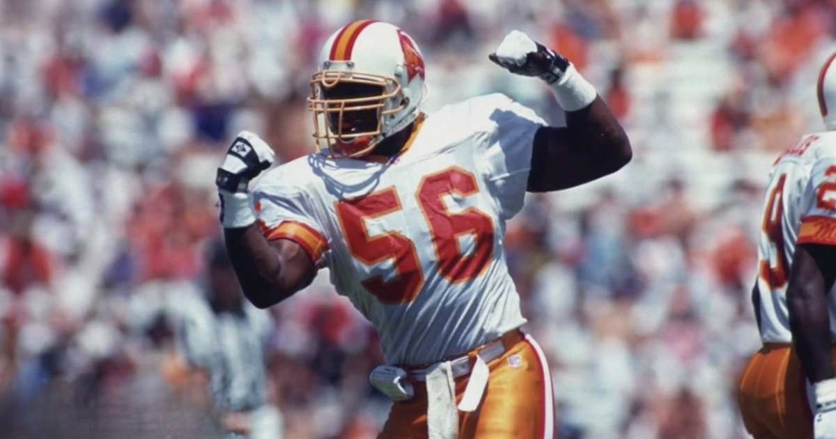 Former NFL linebacker, new Orange County high school coach has irreplaceable memorabilia stolen