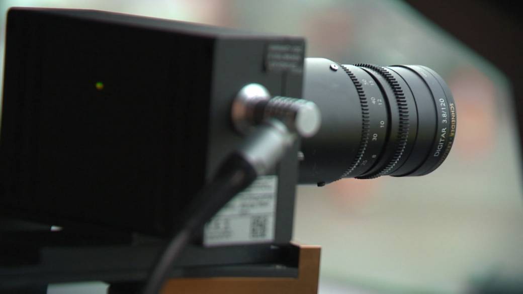 Click to play video: 'Calgary police issue nearly 26,000 fewer speeding tickets since photo radar ban announced'