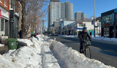 Toronto cyclists frustrated by snow-blocked bike lanes week after record storm