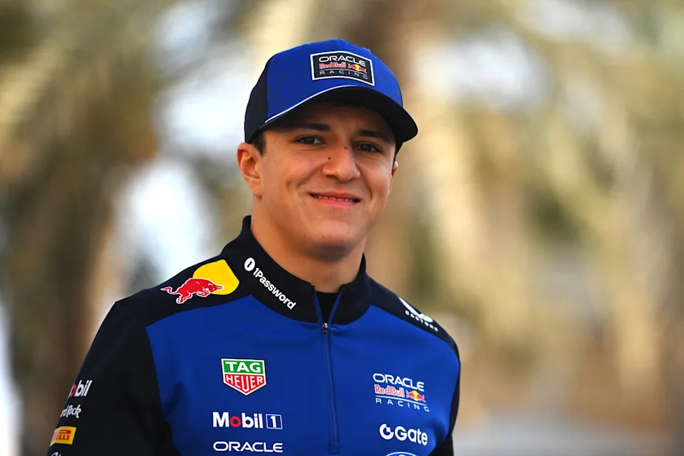 Isack Hadjar, Red Bull Racing