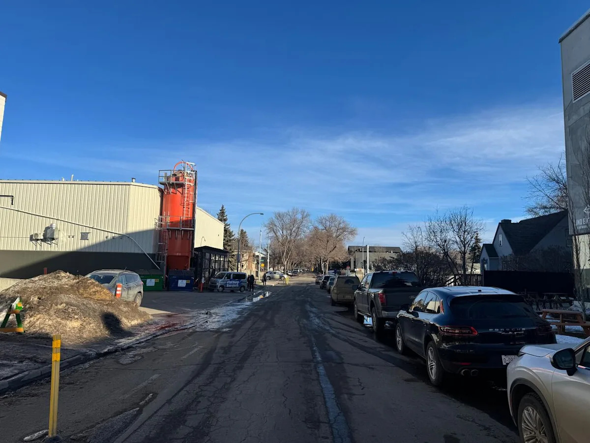 Happy Beer Street becomes Edmonton's newest entertainment district