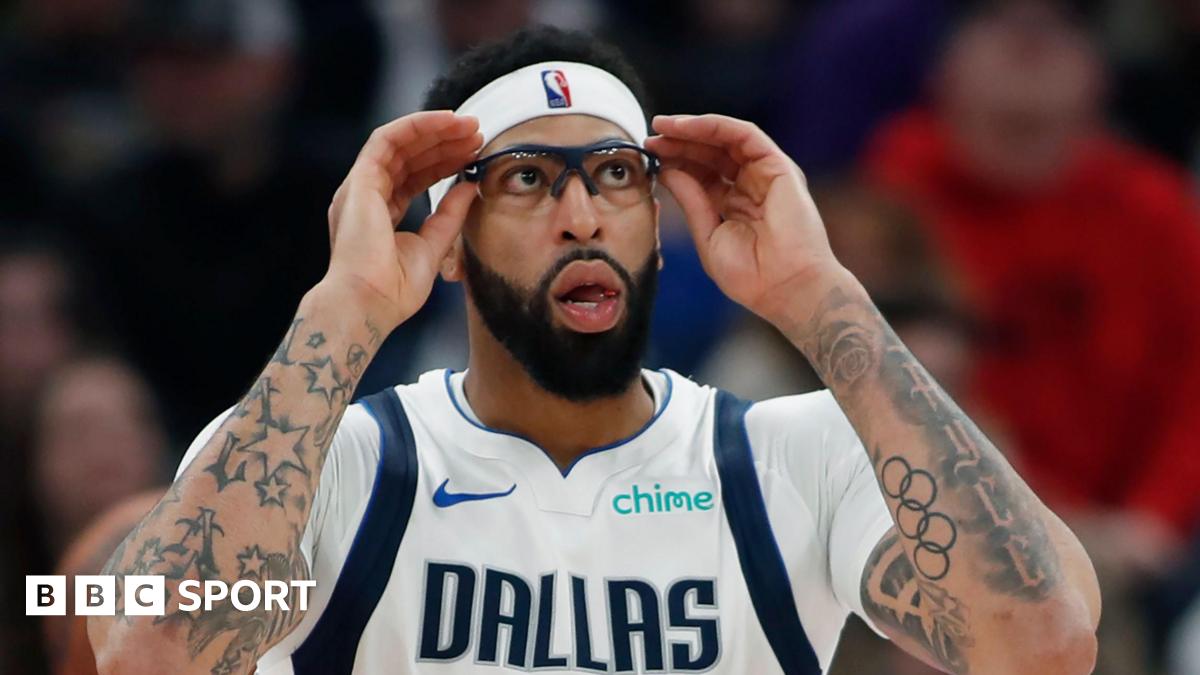 NBA star Anthony Davis