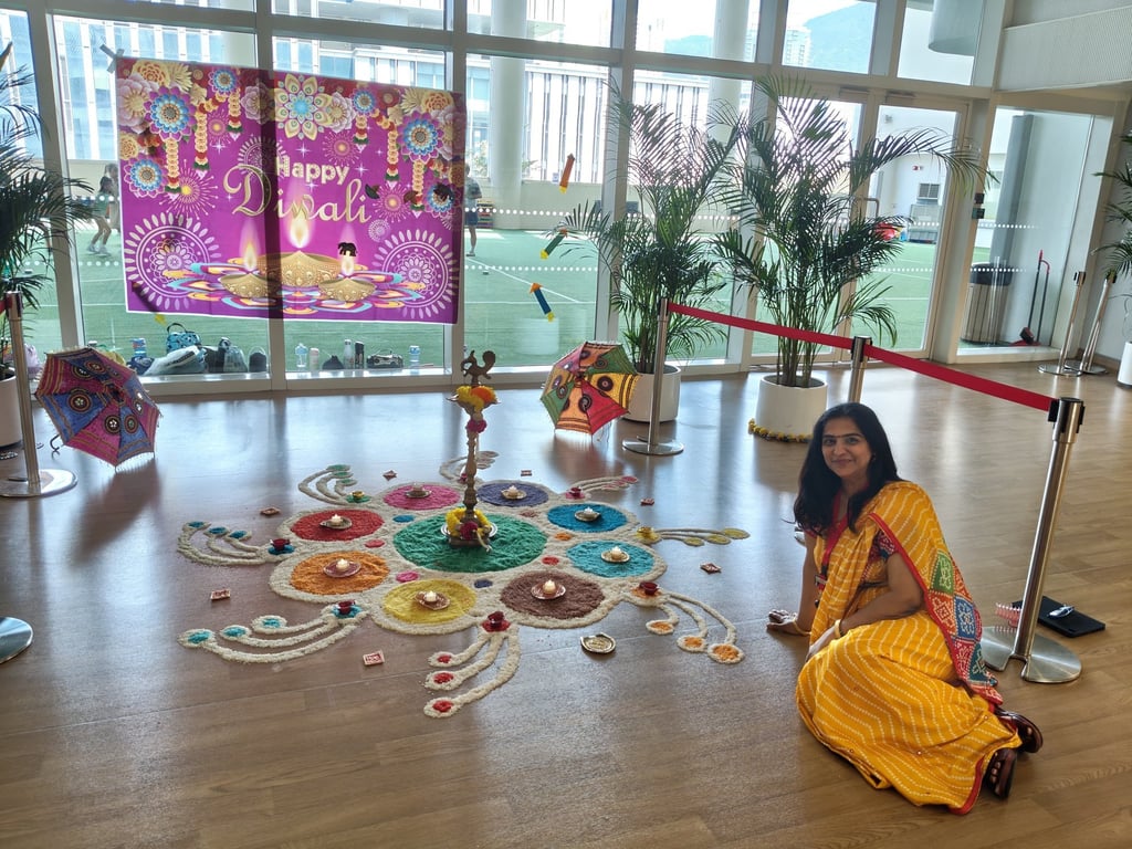 By the time Biswas had reached her mid-forties, her knee had become so painful that simple daily activities were difficult. Sitting on the floor with her students was no longer possible. Photo: Kavita Biswas