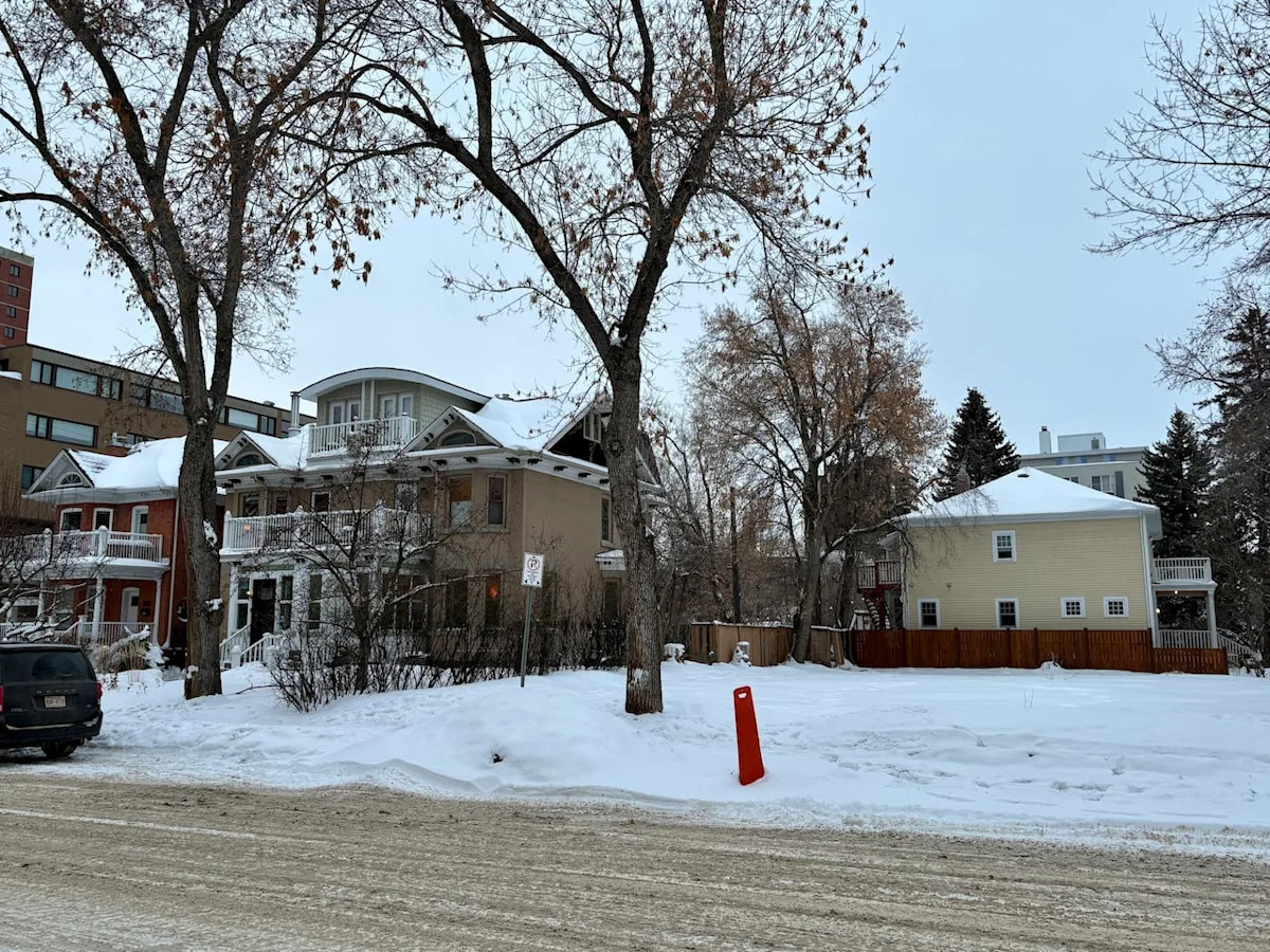 Edmonton city council approves Wîhkwêntôwin rezoning despite warnings about historical context