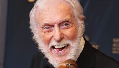 Dick Van Dyke Is Still Active at 100 – His Fitness Approach Is One Men Can Stick to for Life