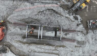 How could Calgary have two bursts to largest water feeder main?