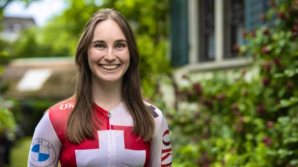 Aline Seitz wins the silver medal at the European Track Cycling Championships
