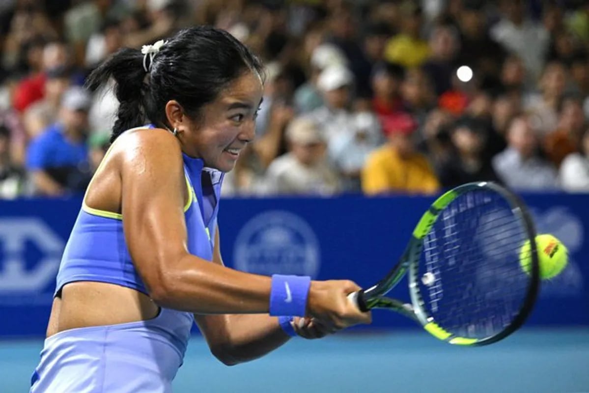 Alex Eala bows out of Dubai Championships in loss to Coco Gauff - ABS-CBN