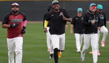 Arizona Diamondbacks to play starters in first Cactus League game