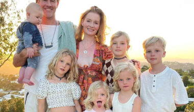 James Van Der Beek's Widow Kimberly and Their 6 Kids Are 'Out of Funds' After His Death, 'Facing Uncertain Future'