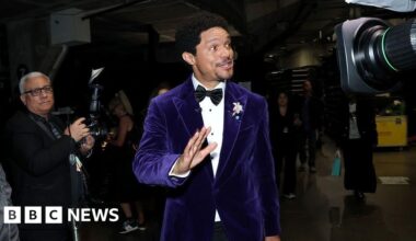 Trump threatens to sue Trevor Noah over Epstein joke at Grammys - BBC
