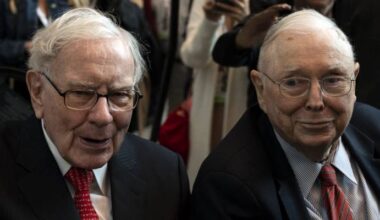 Is Social Security a 'Ponzi scheme?' Warren Buffett and Charlie Munger’s response — and how to secure your retirement