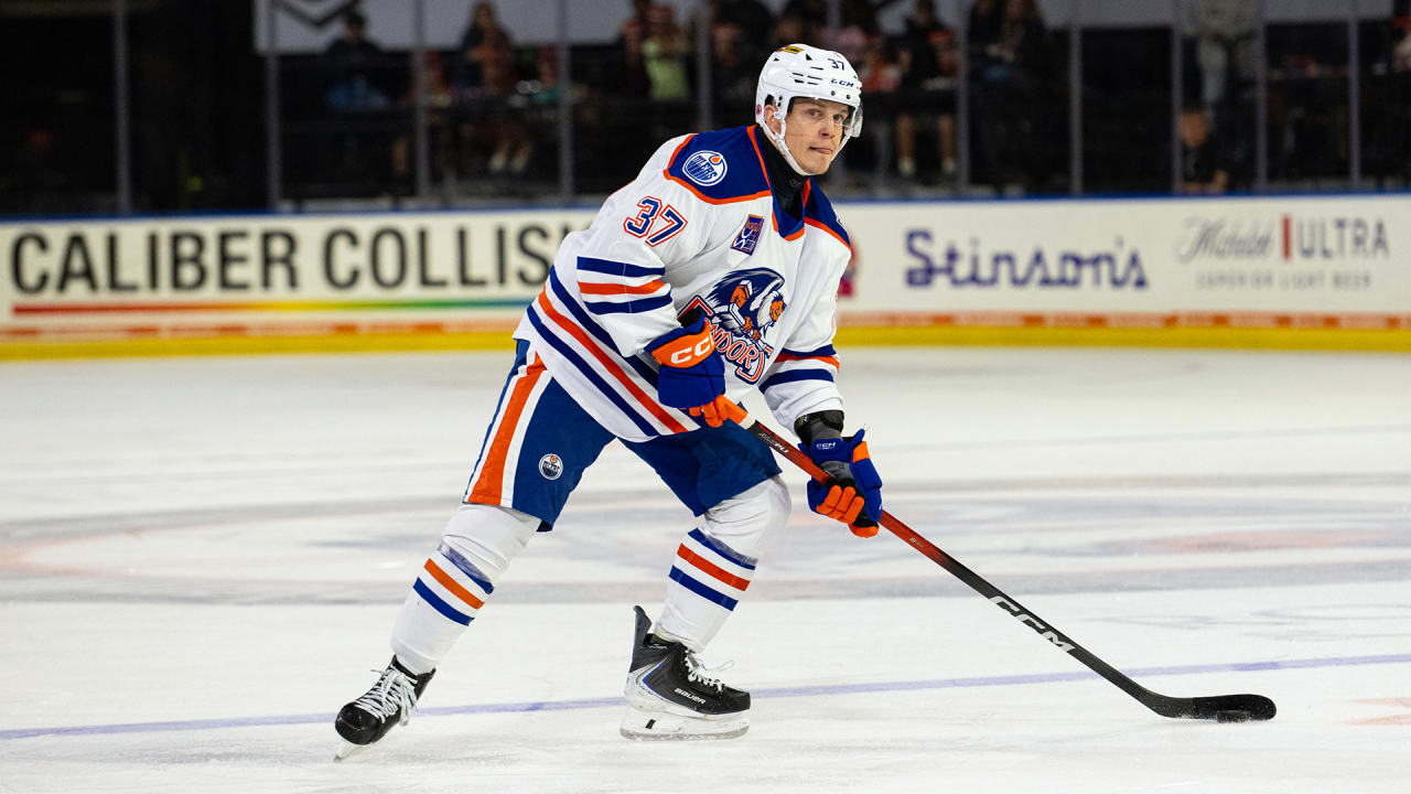 RELEASE: Oilers sign Leppanen to one-year extension