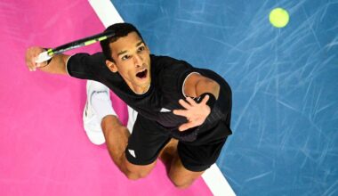 Defending champion Felix Auger-Aliassime defeats Stan Wawrinka in Montpellier | ATP Tour