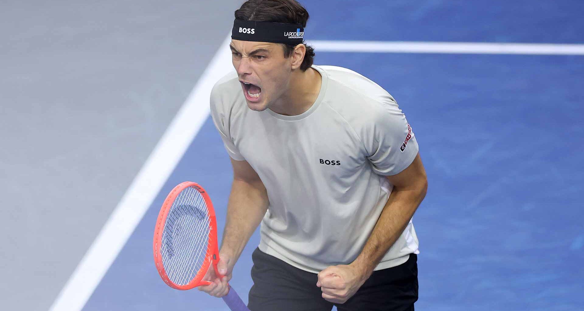 Taylor Fritz survives 'sharp pain', Sebastian Korda to reach Dallas semis | ATP Tour