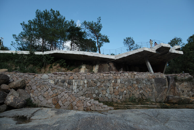 Fujian Wuyi Mountain National Park Moon Bay Observation Deck / CLAB Architects - Image 6 of 40