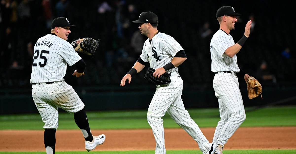 Are the 2026 White Sox trying to contend … or are they just pretending?