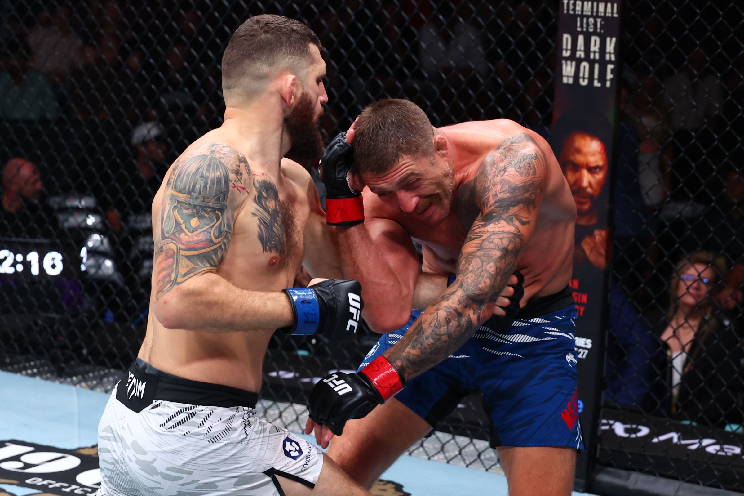 CHICAGO, ILLINOIS - AUGUST 16: (L-R) Michal Oleksiejczuk of Poland punches Gerald Meerschaert in a middleweight fight during the UFC 319 event at the United Center on August 16, 2025 in Chicago, Illinois. (Photo by Ed Mulholland/Zuffa LLC)