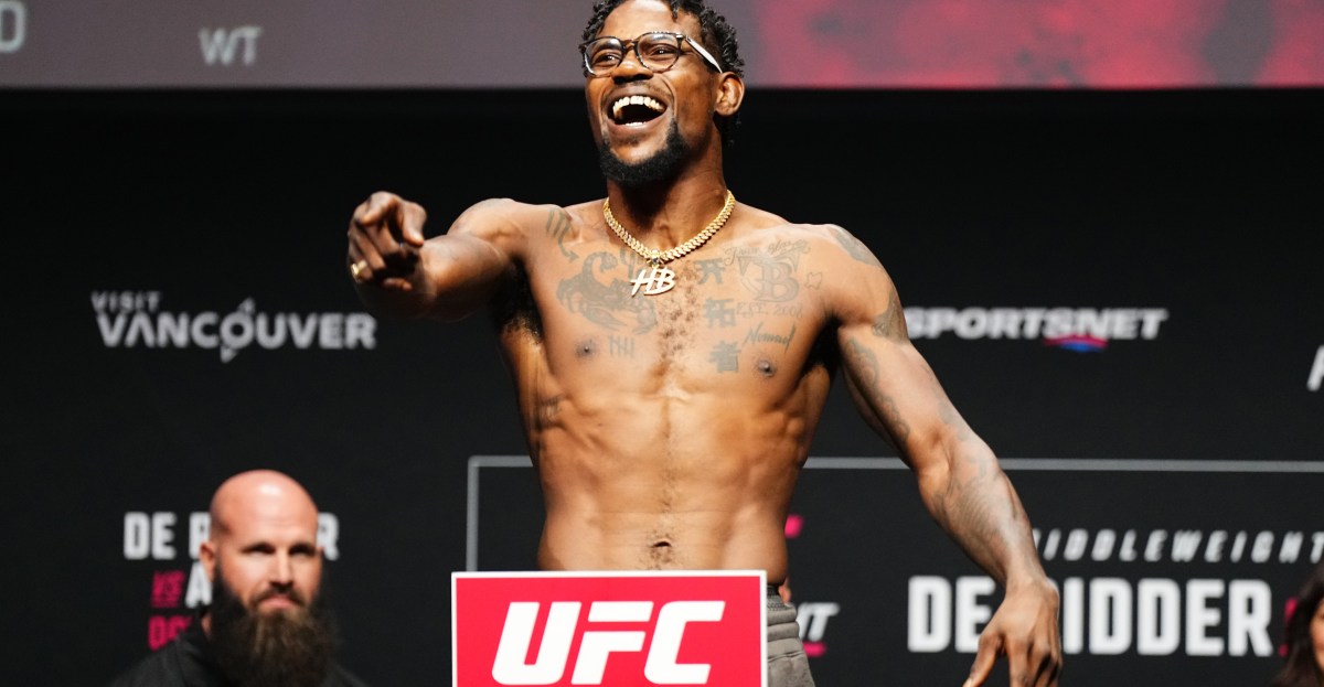 Kevin Holland vs Randy Brown set for UFC 327