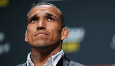 Charles Oliveira doesn’t rule out featherweight move for another UFC title: ‘I can still make 145’