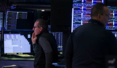 Stocks drop on weak labor market data and AI concerns