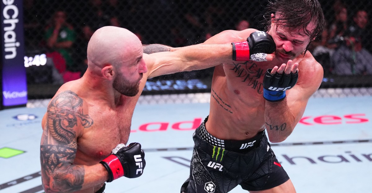 Alex Volkanovski pans Diego Lopes’ fight IQ after UFC 325 rematch