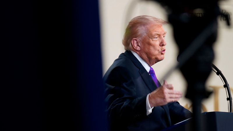 Midterm elections: Trump is preparing to make health care a central focus