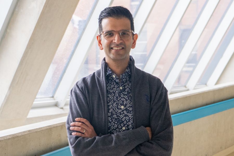 Dr. Irfan Kherani an Eye Surgeon—UHN