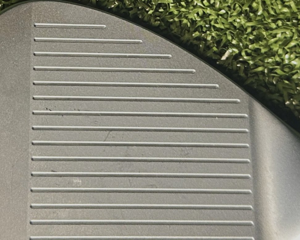 Groves Up Close.JPEG Groves Up Close.JPEG