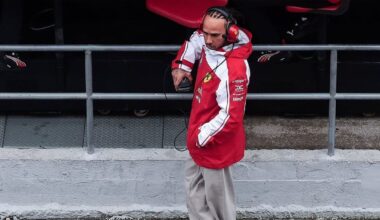 Lewis Hamilton ready for a big F1 reveal following Bahrain testing uncertainty