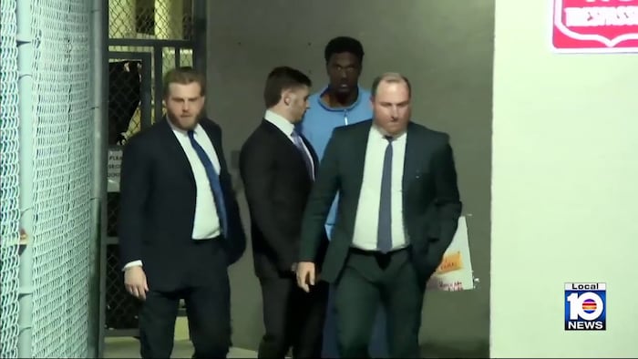 Miami-Dade judge orders NFL star James Pearce Jr. to stay away from WNBA star Rickea Jackson