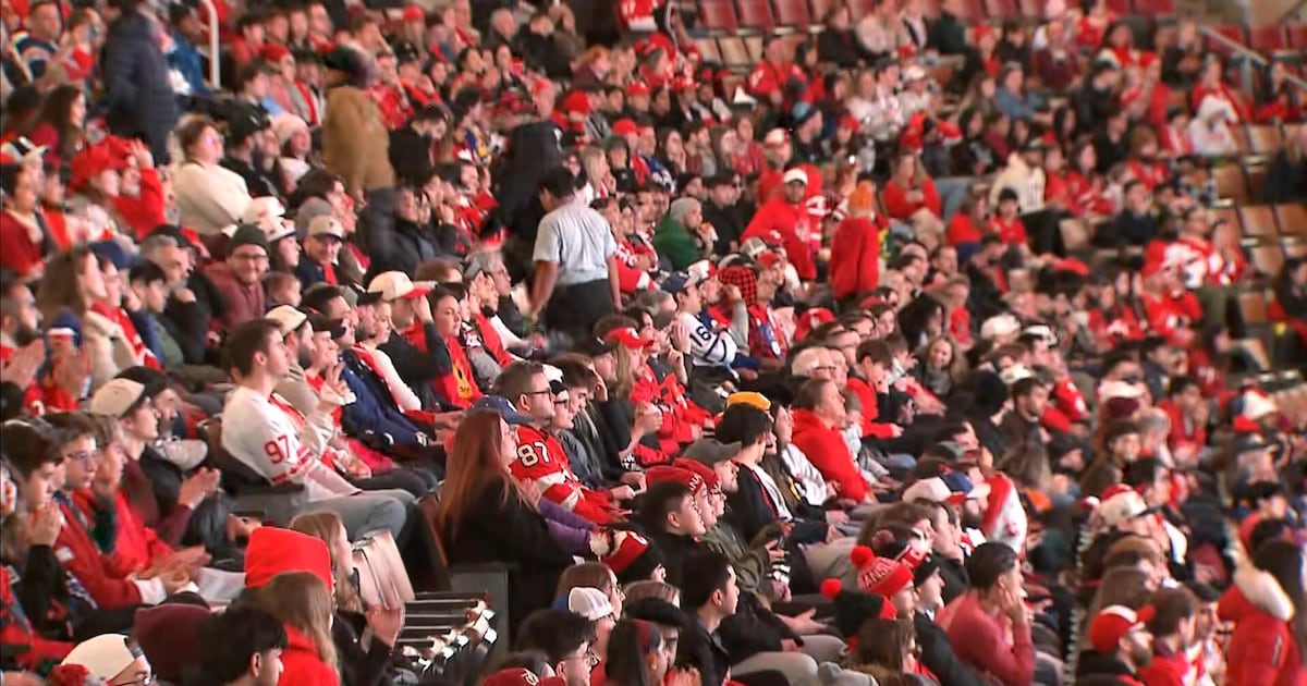Fans gather at Scotiabank Arena in Toronto to cheer on Team Canada – CP24