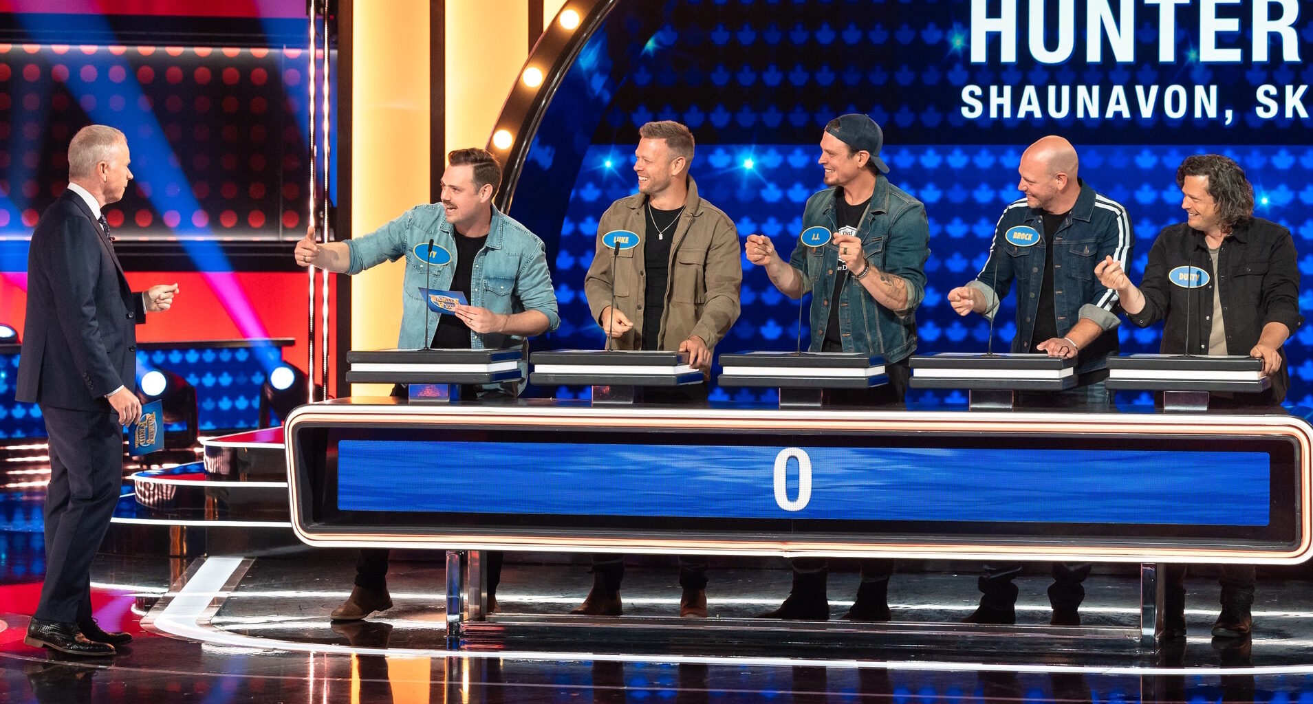 Hunter Brothers win again on Family Feud Canada in country star showdown - SwiftCurrentOnline.com