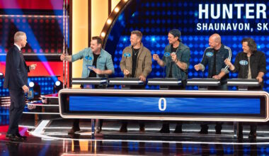 Hunter Brothers win again on Family Feud Canada in country star showdown - SwiftCurrentOnline.com
