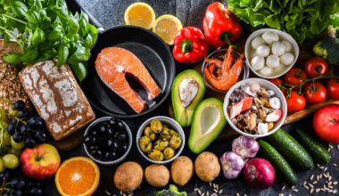 Certain diets may help reduce inflammation in MS, new review finds