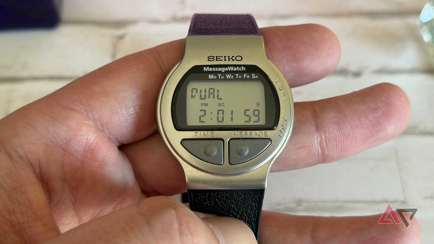 Dual time zone function on the Seiko MessageWatch