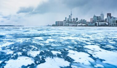 Toronto Mortgage Delinquencies Hit 13-Year High, Vancouver Quietly Follows