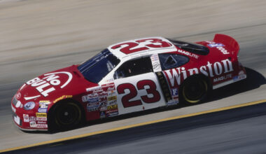 NASCAR Must Make America Hot Again By Returning Cigarette Ads To Race Cars