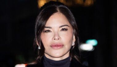 Unfiltered Images Of Lauren Sanchez Prove Her Makeup Shouldn't Be Captured Up Close