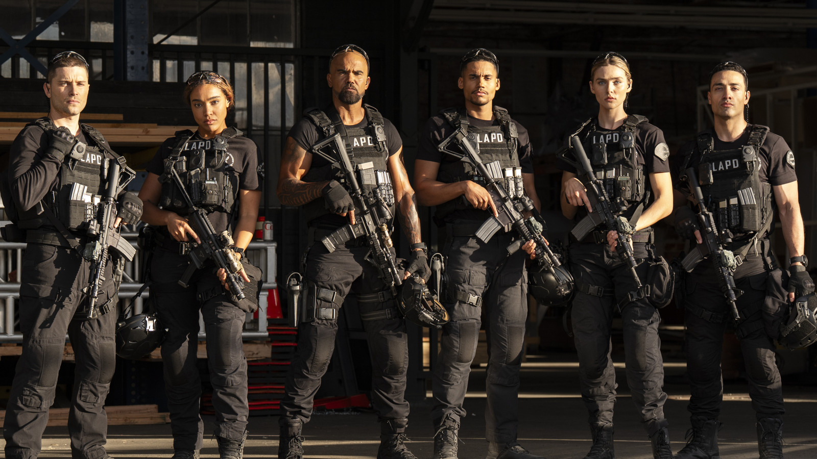 SWAT Exiles First Look Photos Revealed, Shemar Moore Spinoff Awaits A Buyer