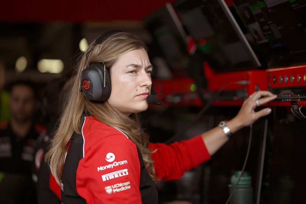 Laura Mueller, Race Engineer of Haas F1 looks on in the garage.