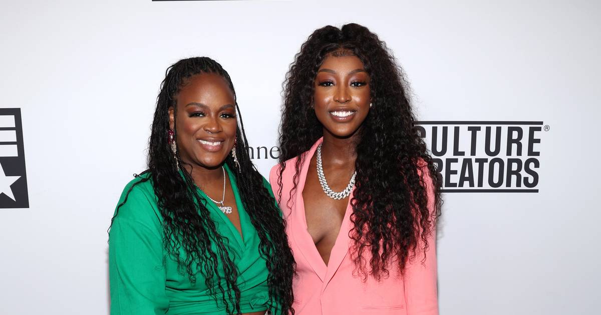 LSU Star’s Mom Says Flau’Jae Johnson Doesn't Need The WNBA | News