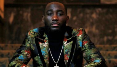 Terence Crawford Reveals Why Mike Tyson Kept Biting His Glove vs Jake Paul